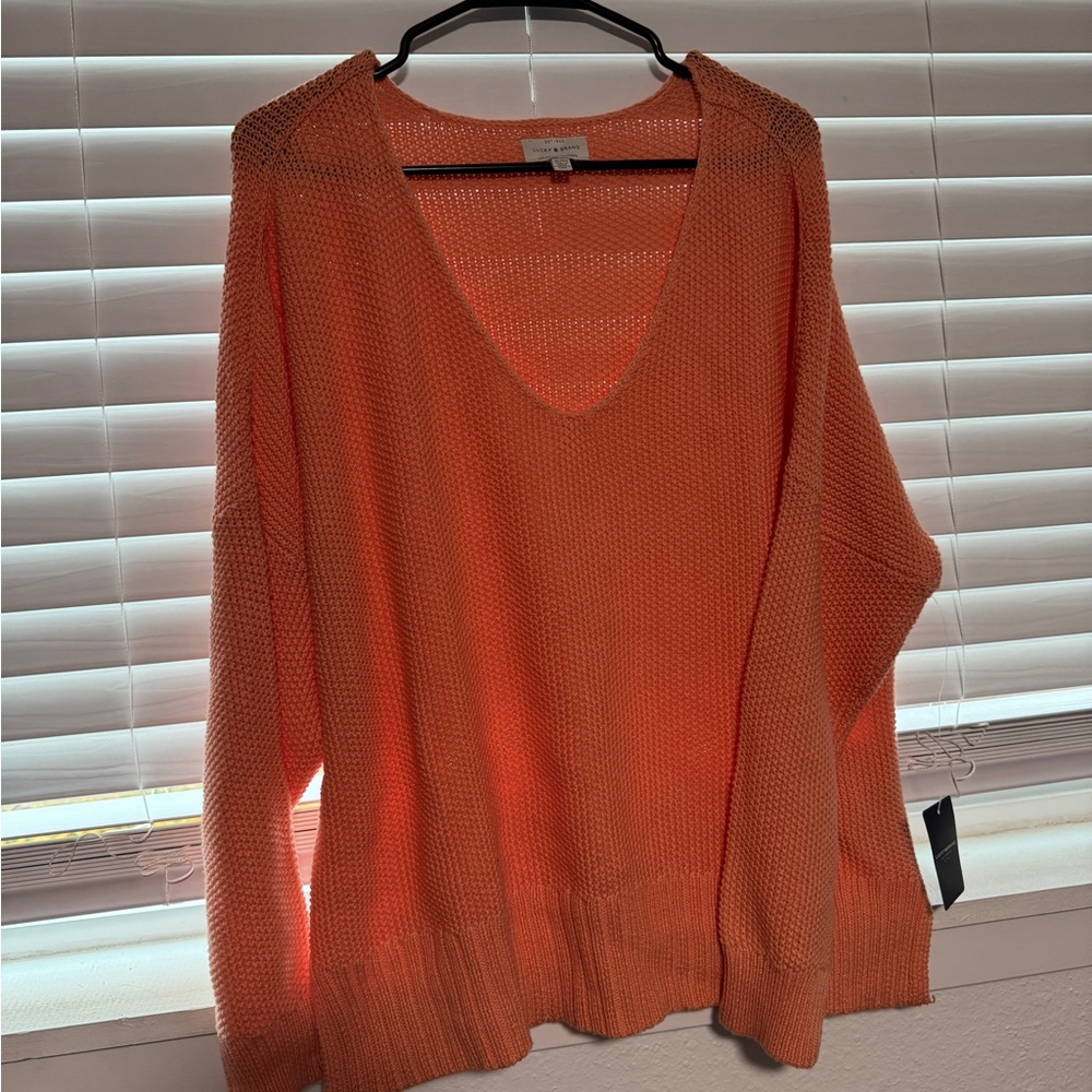 Lucky Brand peach colored sweater